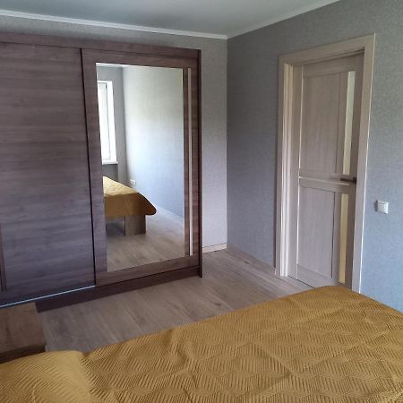Kandavas Street City Center Apartment Daugavpils Bagian luar foto